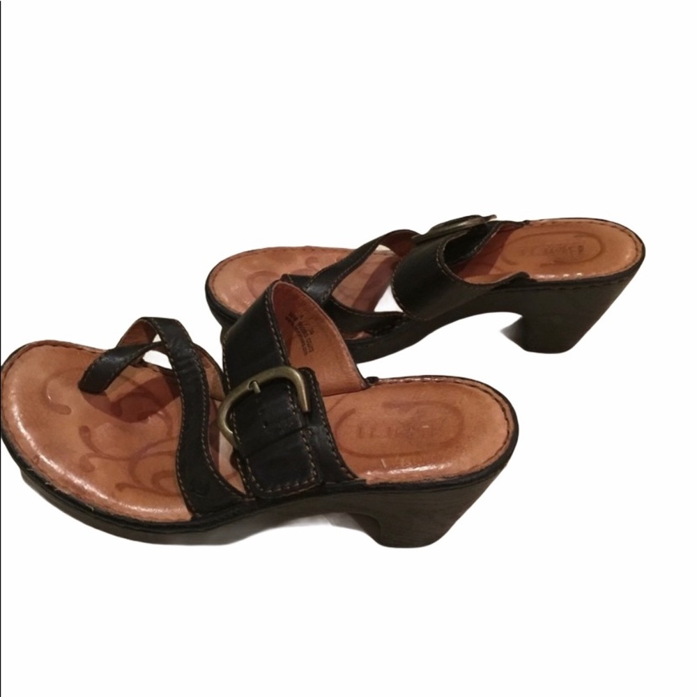 Born Sandals - Picture 2 of 5